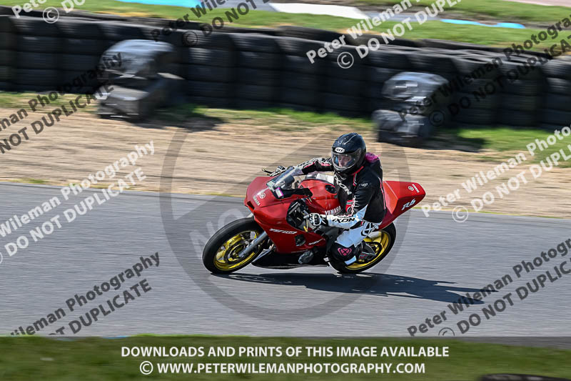 enduro digital images;event digital images;eventdigitalimages;lydden hill;lydden no limits trackday;lydden photographs;lydden trackday photographs;no limits trackdays;peter wileman photography;racing digital images;trackday digital images;trackday photos